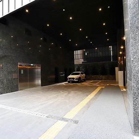 Uijeongbu Cloud Hotel Exteriör bild
